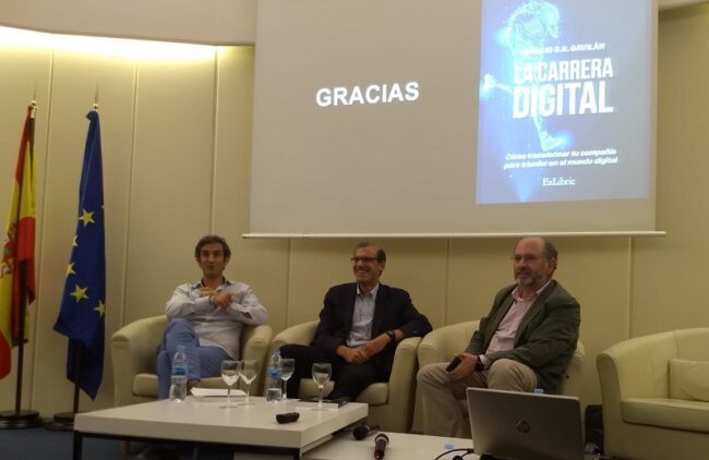 presentación de mi libro "La Carrera Digital"