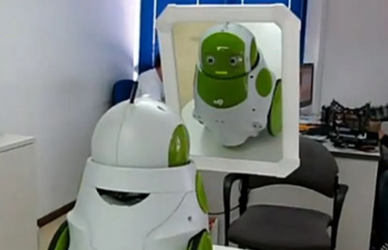 auto-conciencia robótica